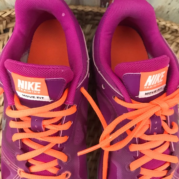 Nike Move Fit Flex tennis shoes size 8 - Picture 4 of 6